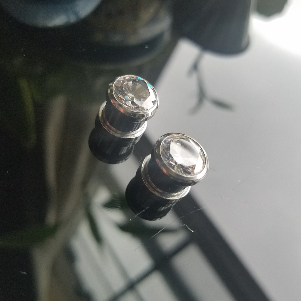 00g sterling silver faux diamond plug